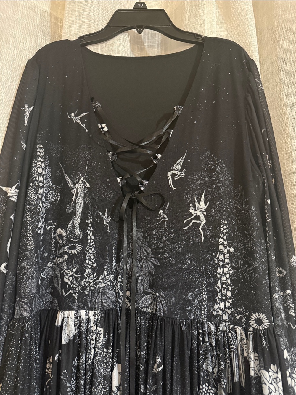 Blackmilk Black and White Lace-Up Floral Maxi Dress - Picture 2 of 5